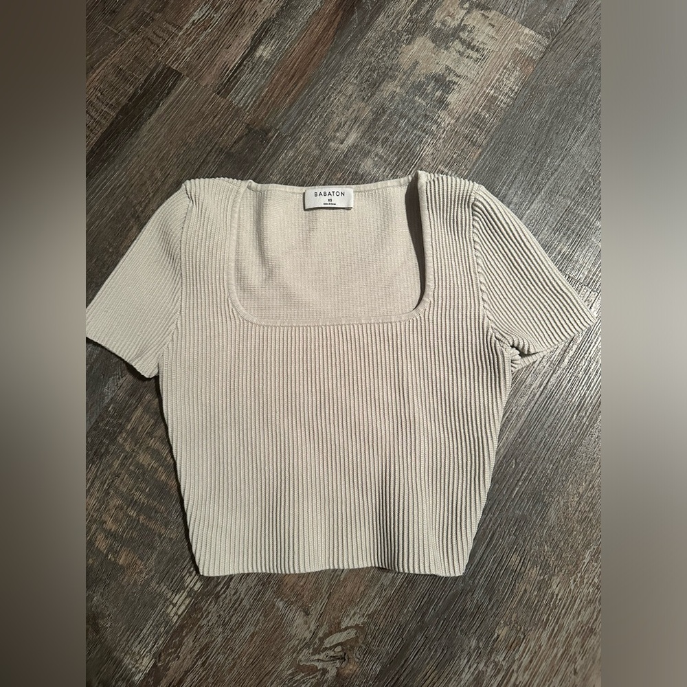 Aritzia top